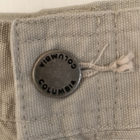 Columbia Men’s Hiking Shorts - Picture 2 of 7